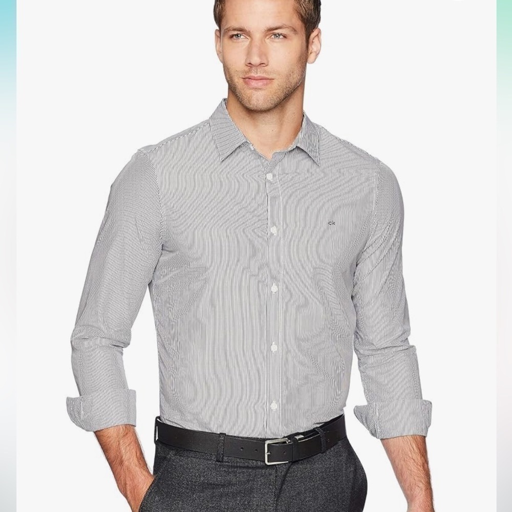 Calvin Klein | Extra-Fine Pinstripe Man Tailored Shirt in White/Black (S) - Picture 2 of 13